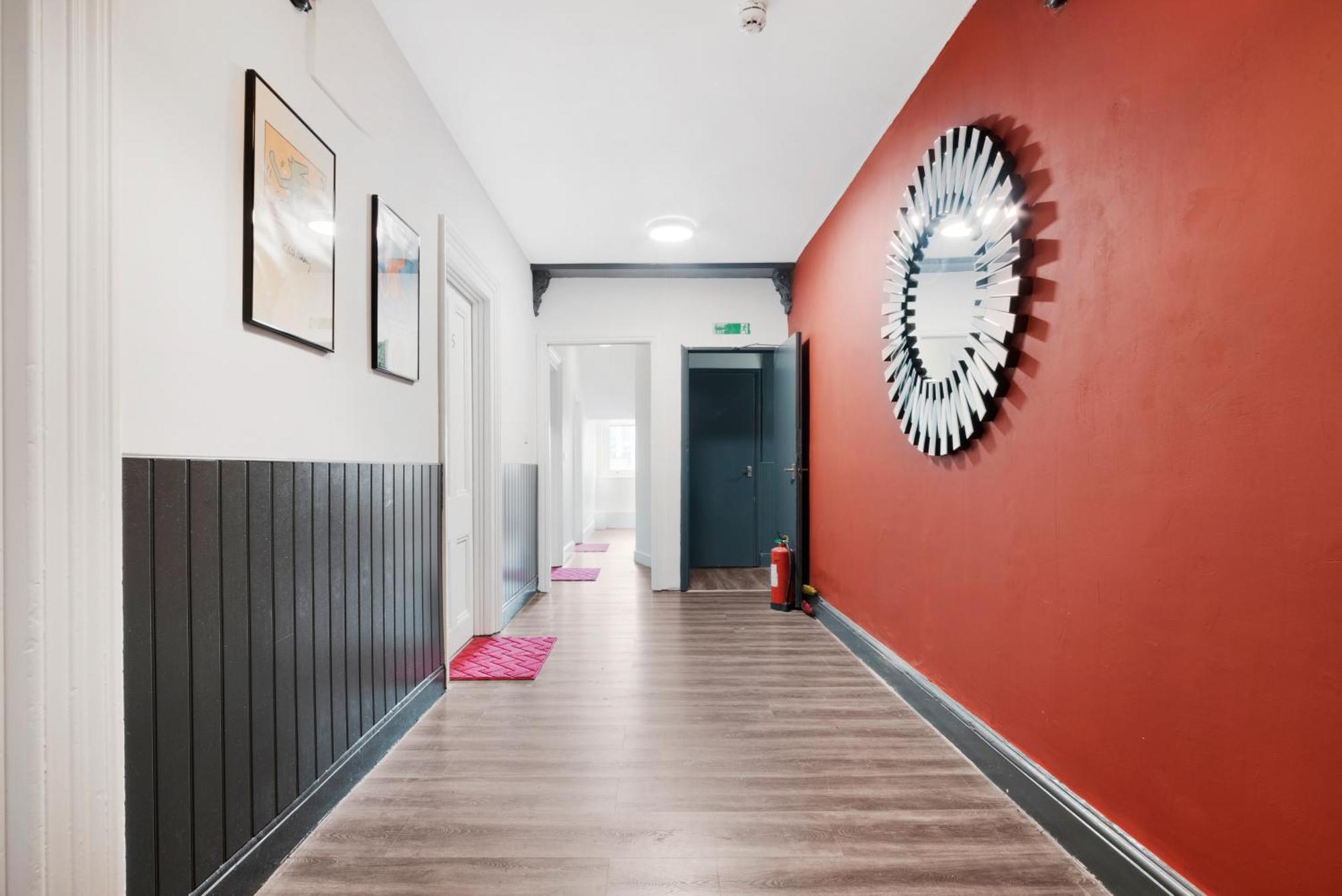Archway Station Studios London Bagian luar foto