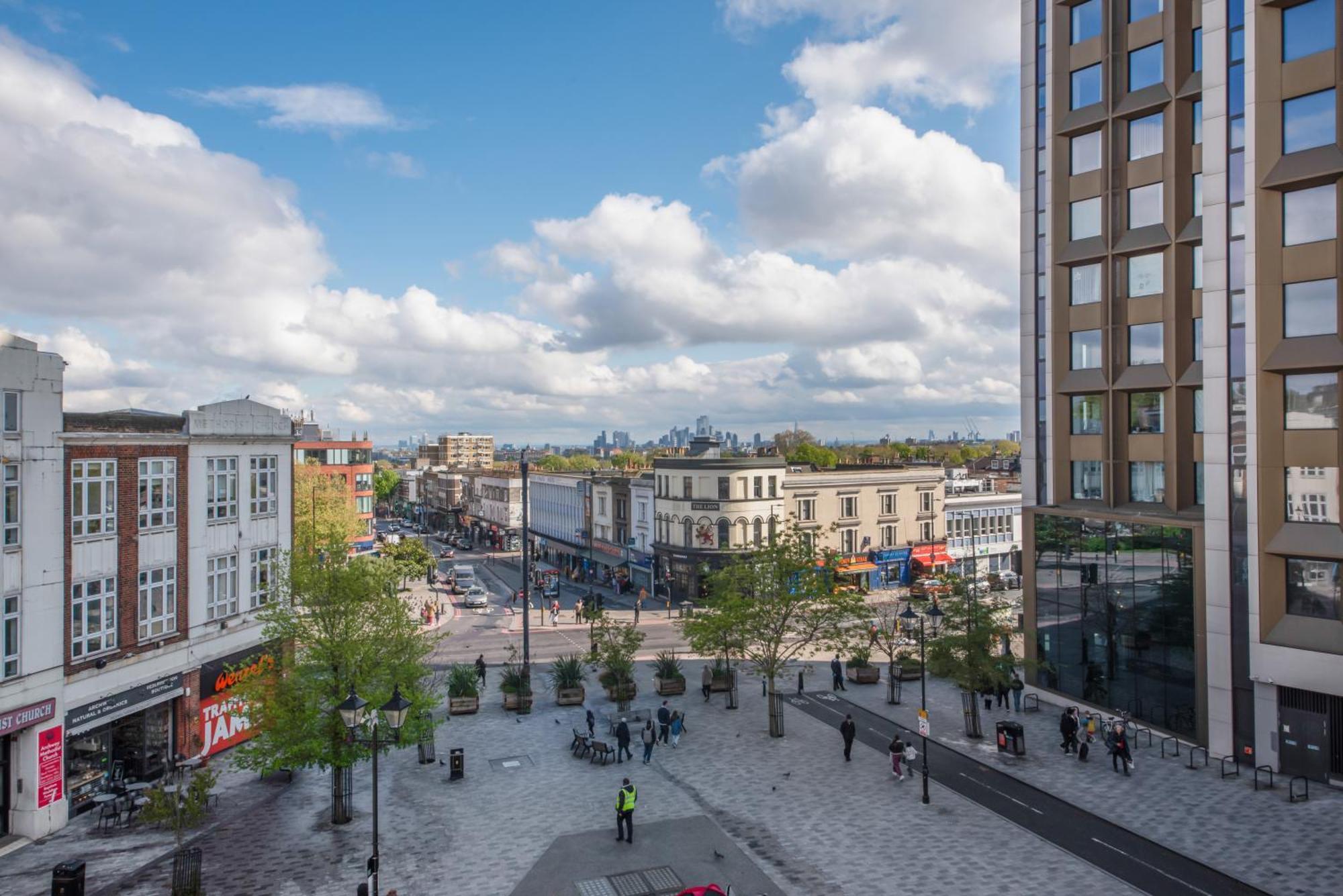 Archway Station Studios London Bagian luar foto